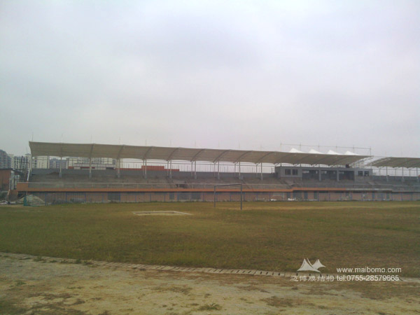 尚雅學(xué)?？磁_(tái)