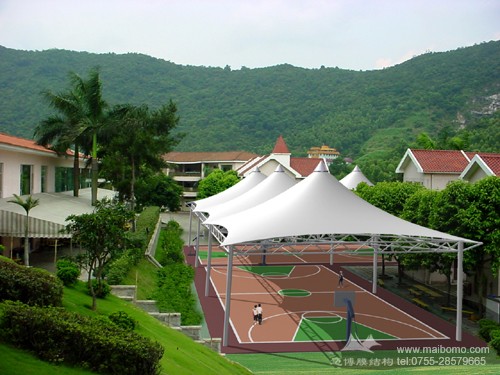 籃球場(chǎng)遮陽(yáng)膜結(jié)構(gòu)一