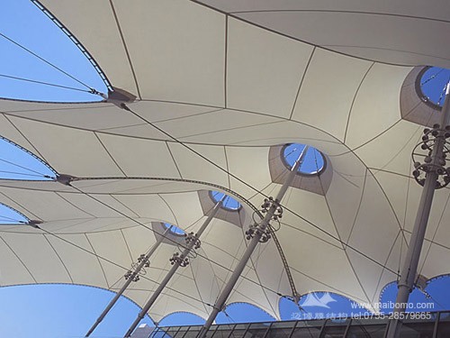 商業(yè)街膜結(jié)構(gòu)局部景觀設(shè)計