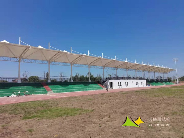 湖北省荊州靈均中學學校膜結(jié)構(gòu)看臺